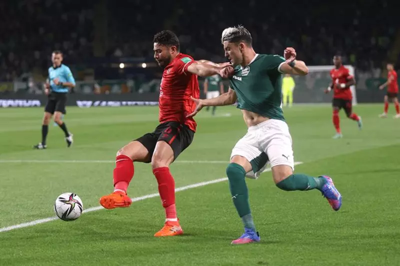 لاعب بالميراس: الأهلي نادي عريق ومستويات أندية المونديال متقاربة