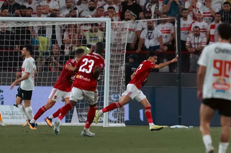 الأهلي يهزم الزمالك 4 مرات في 10 أيام